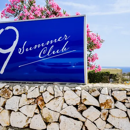 19 Summer Suites-2